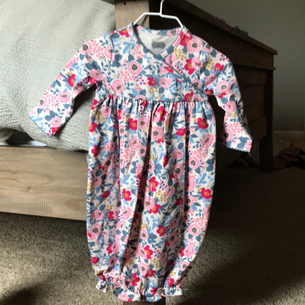 Mud pie 0-3 layette